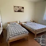 Zoeld Vendeghaz Nyaraló