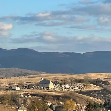 Zoeld Vendeghaz * Csernely