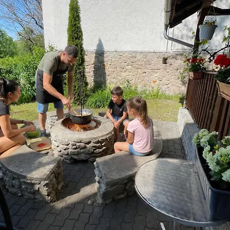Case de vacanță Zoeld Vendeghaz