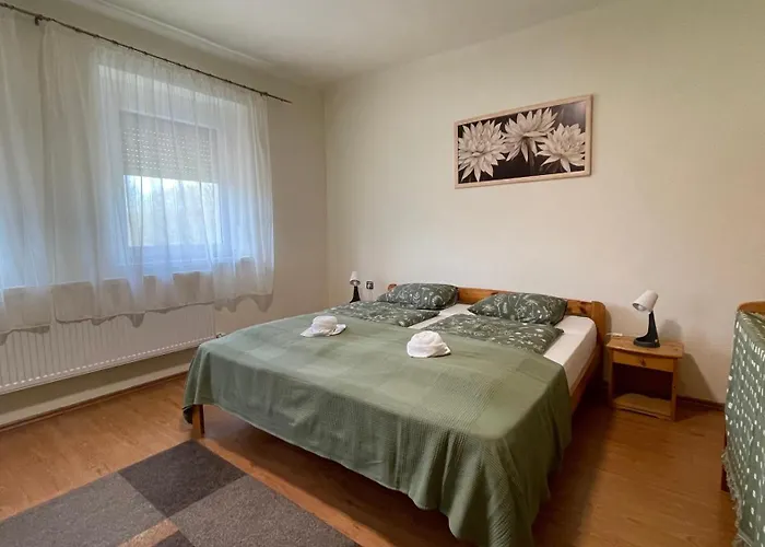 Zoeld Vendeghaz Csernely