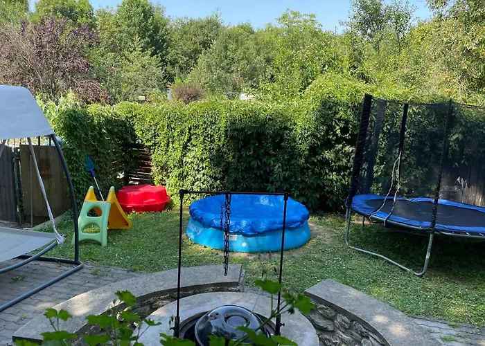 Zoeld Vendeghaz * Csernely