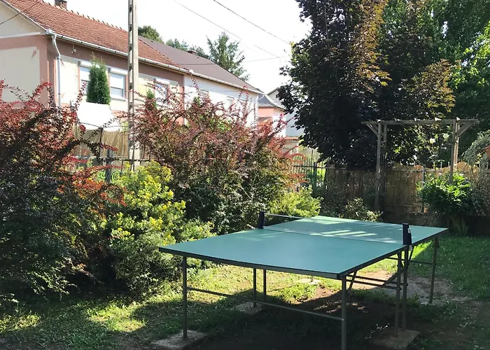 Zoeld Vendeghaz * Csernely